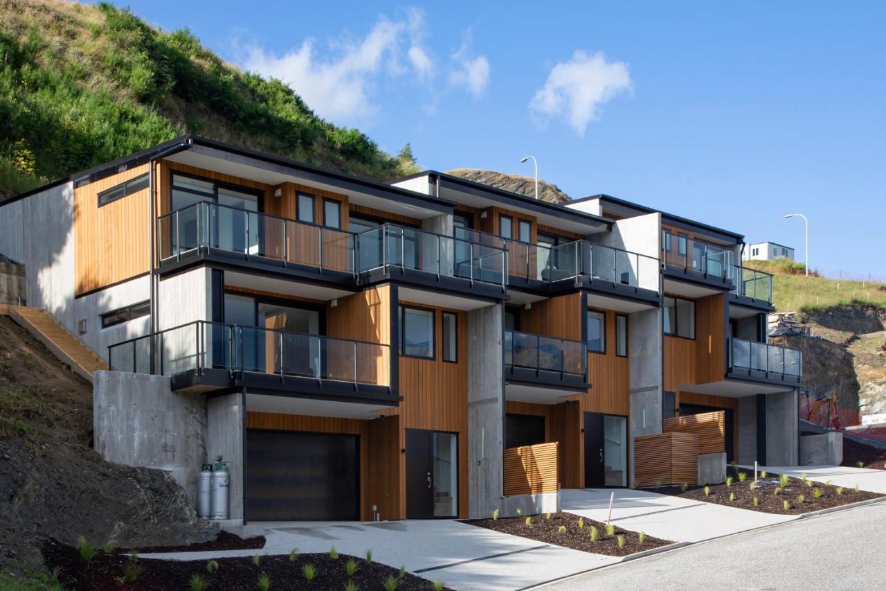 4 Bedroom Home With Elevated Views Of Lake Wakatipu & The Remarkables Queenstown Luaran gambar